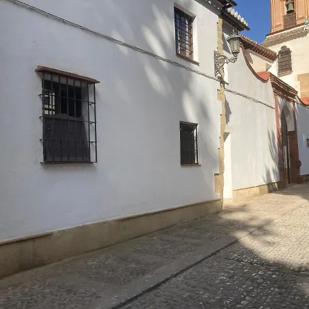 Casa Del Guardes Del Convento Apartment *